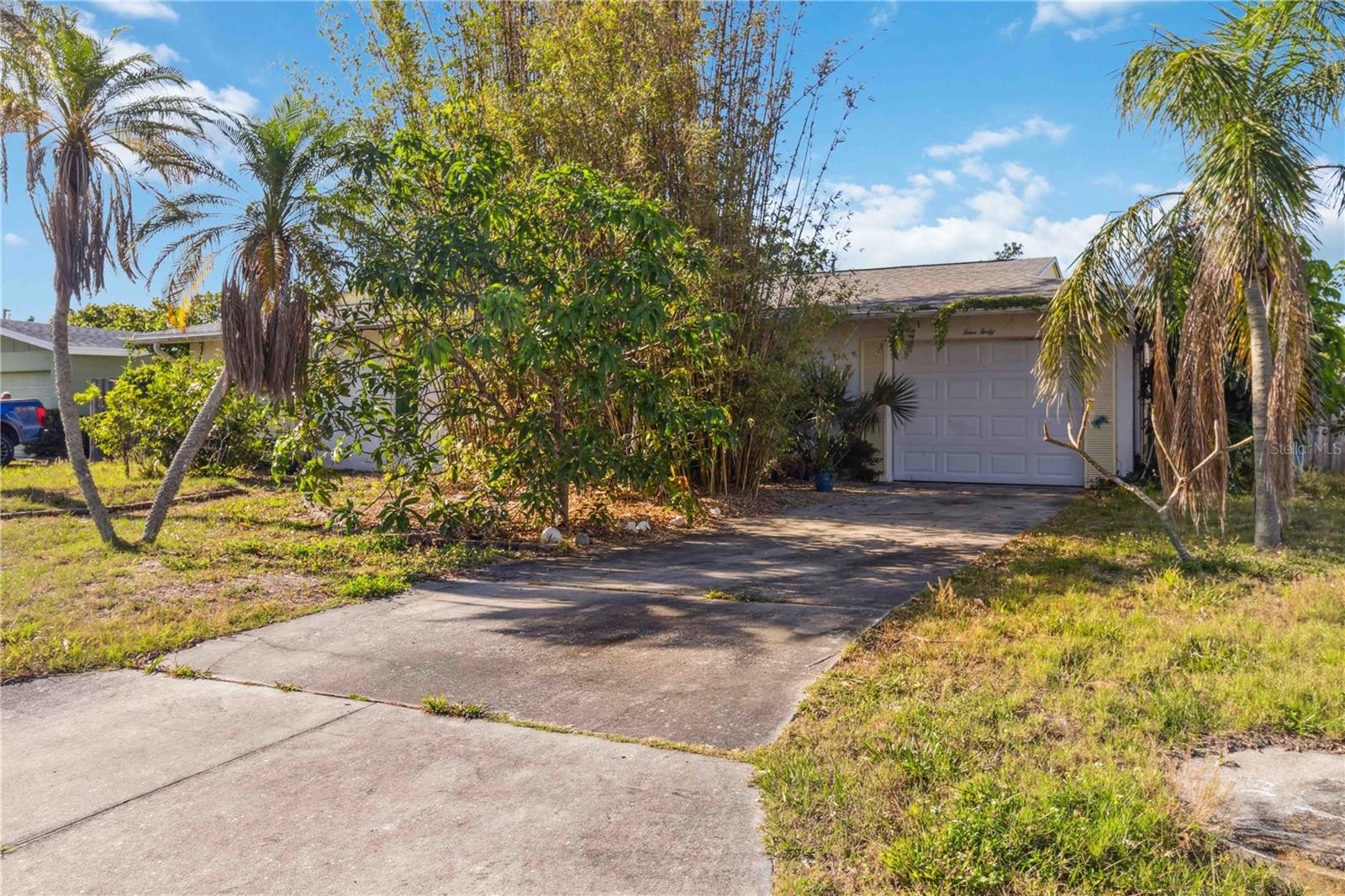 440 REDWOOD ROAD