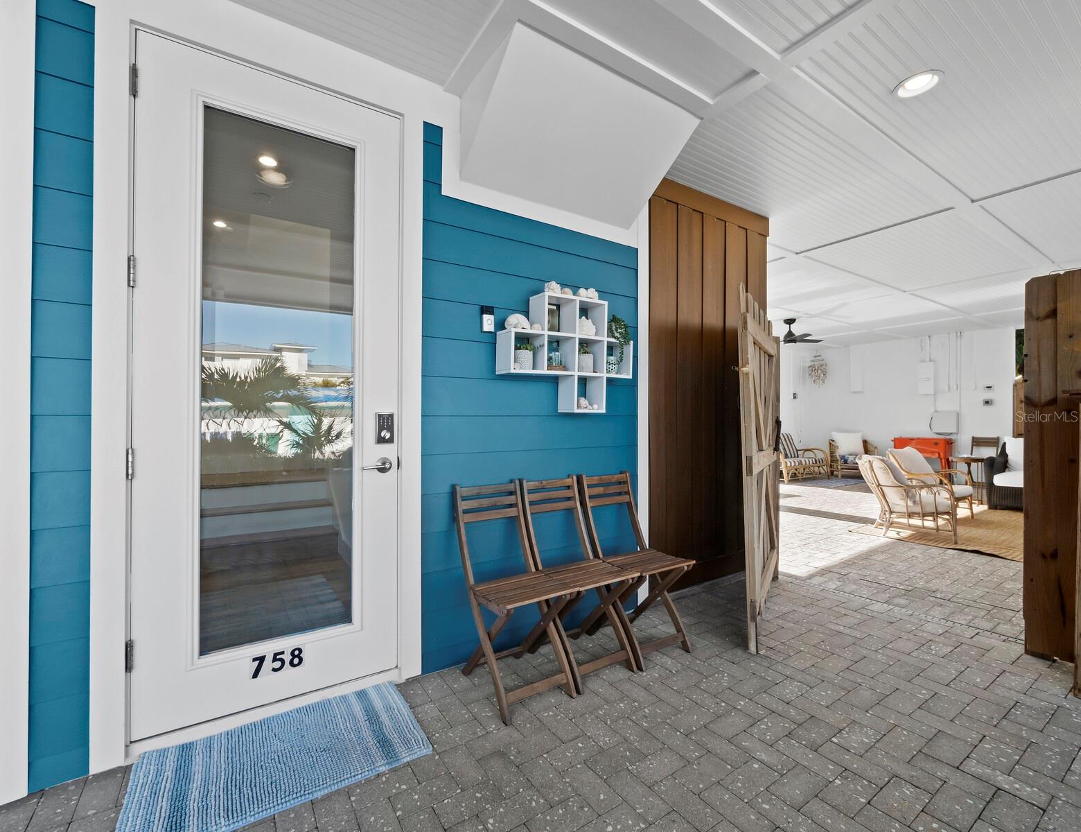 758 SAINT JUDES DRIVE N