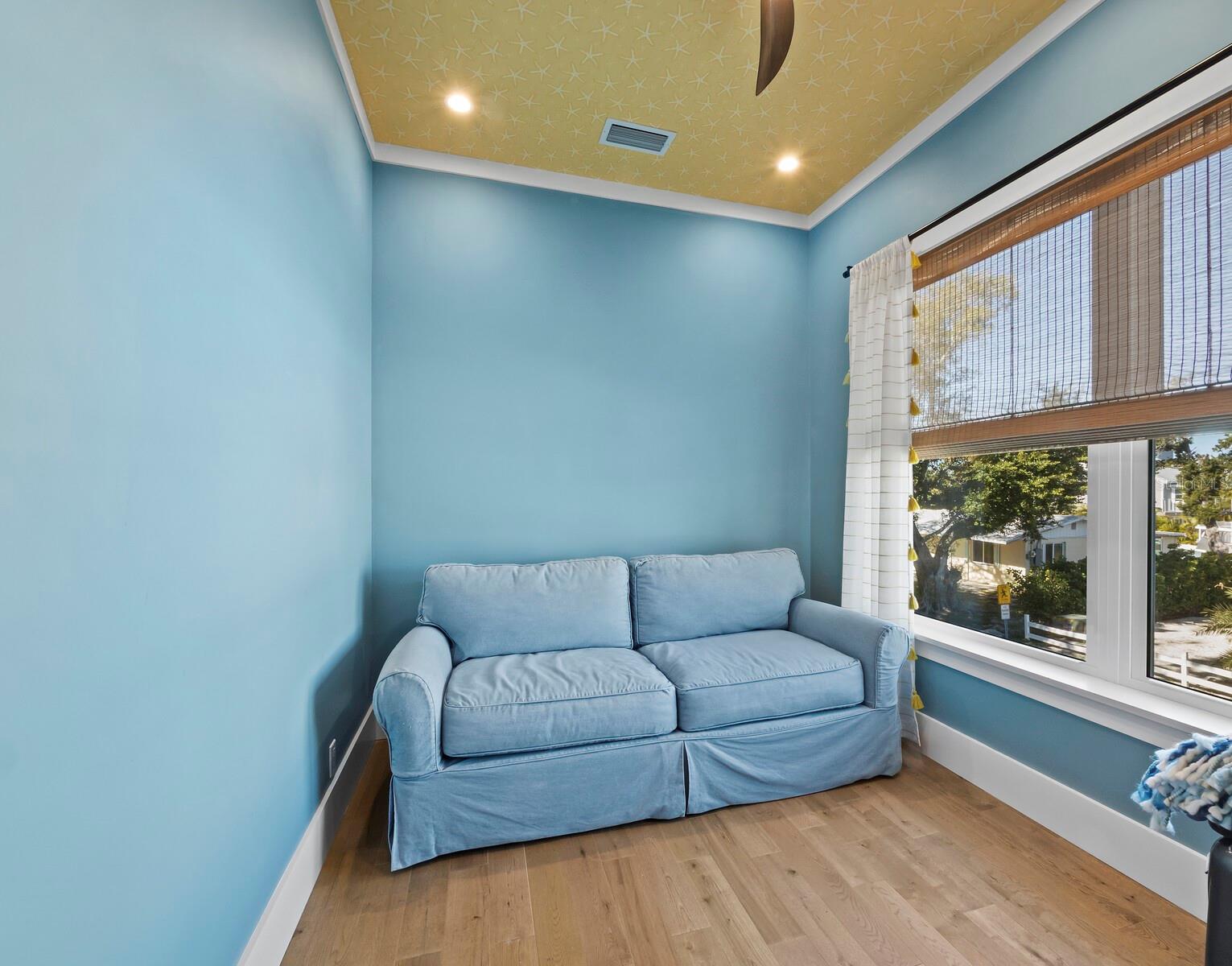 LONGBOAT KEY - Residential