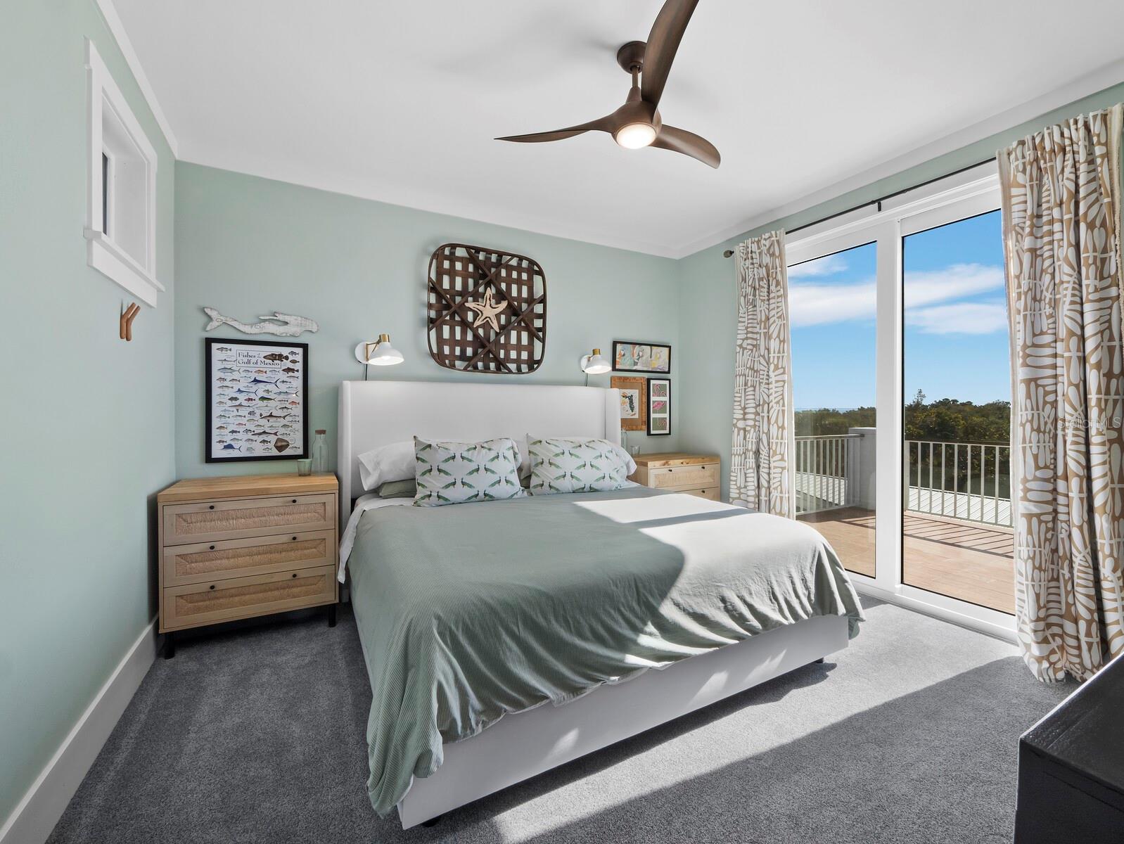 LONGBOAT KEY - Residential