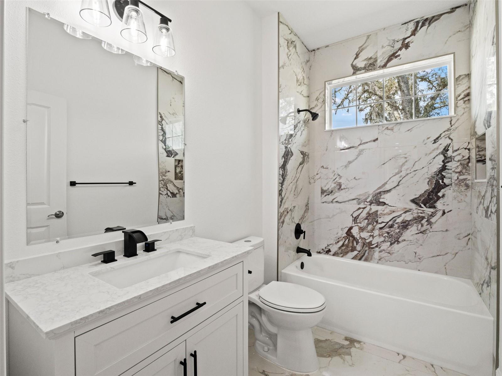 ROYAL TRAILS UNIT 01 - Residential