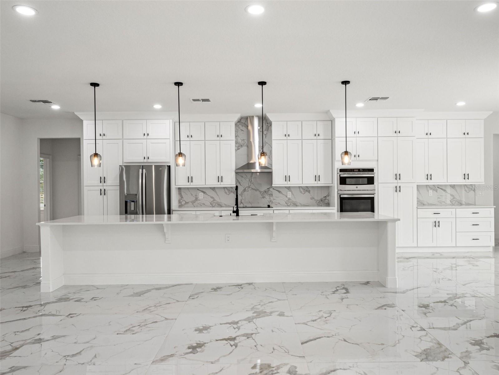 ROYAL TRAILS UNIT 01 - Residential