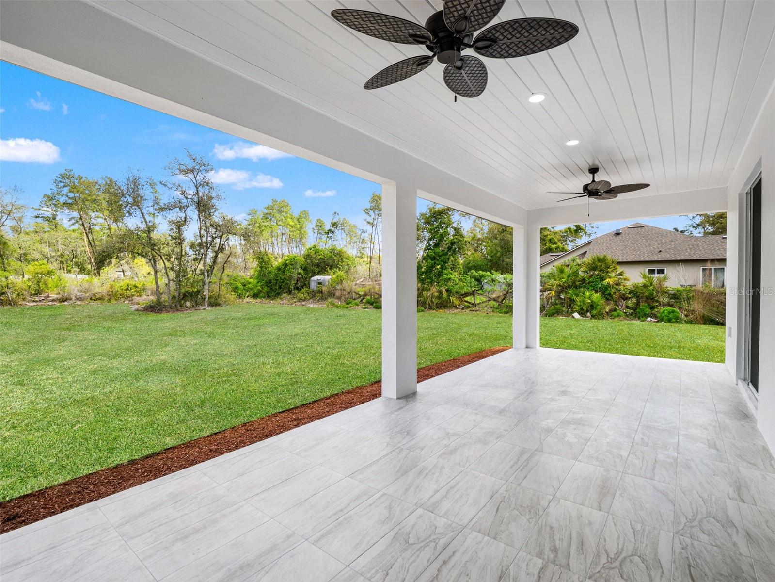 ROYAL TRAILS UNIT 01 - Residential