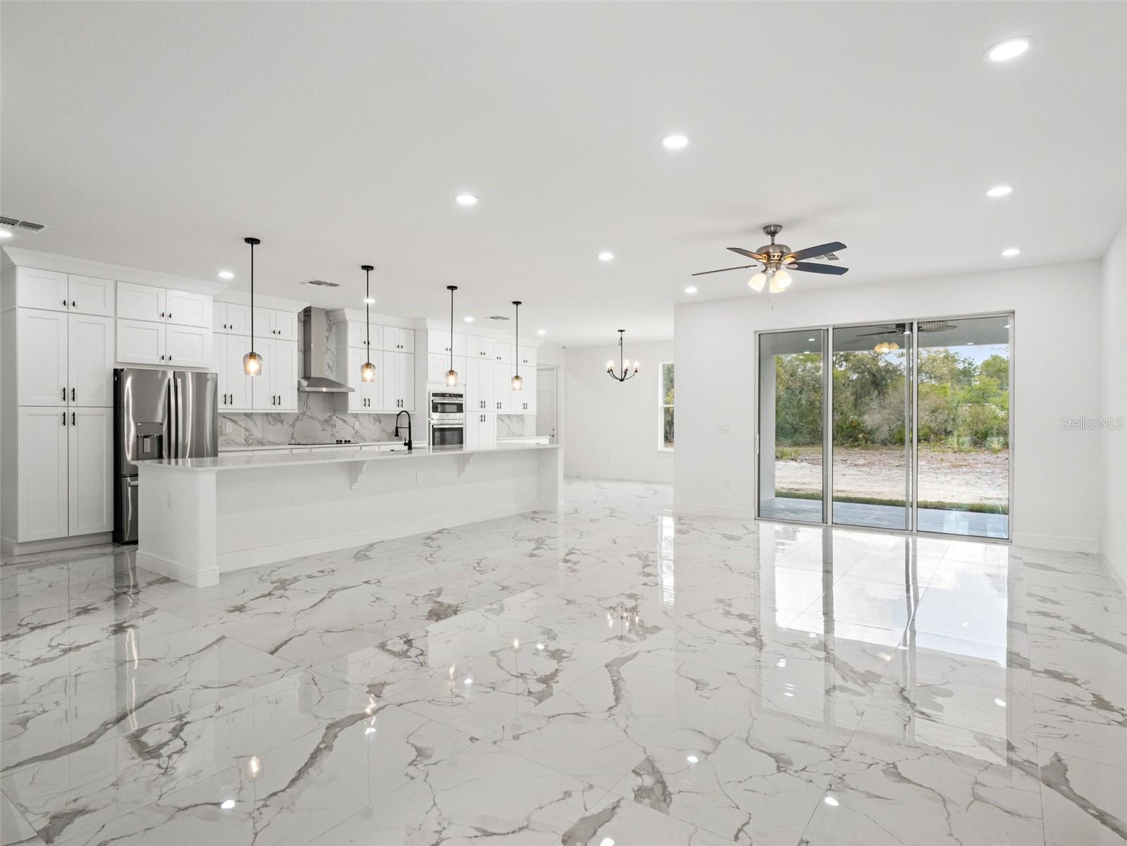 ROYAL TRAILS UNIT 01 - Residential