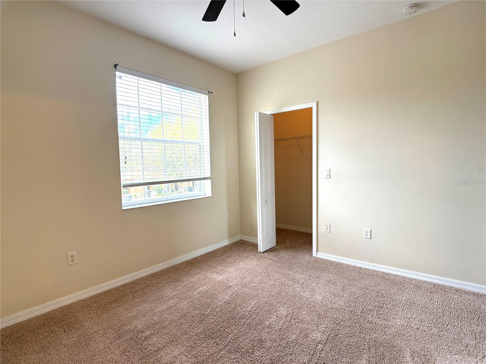 TOWNS LEGACY PARK - Residential Lease