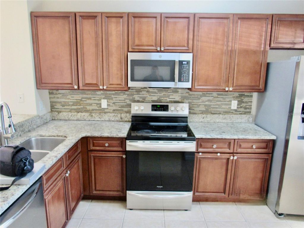 Photo of 896 Chelsea Drive, Davenport, FL 33897 (MLS # O6391038)