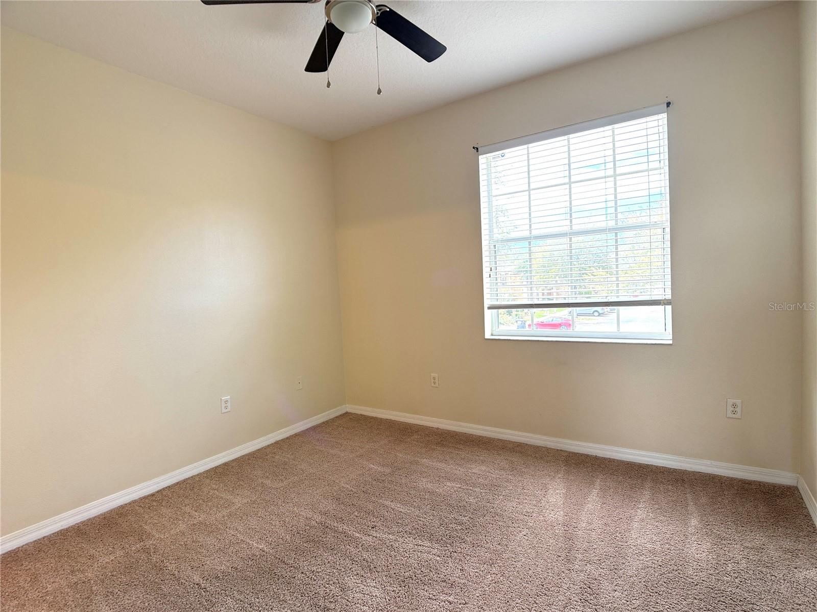 TOWNS LEGACY PARK - Residential Lease