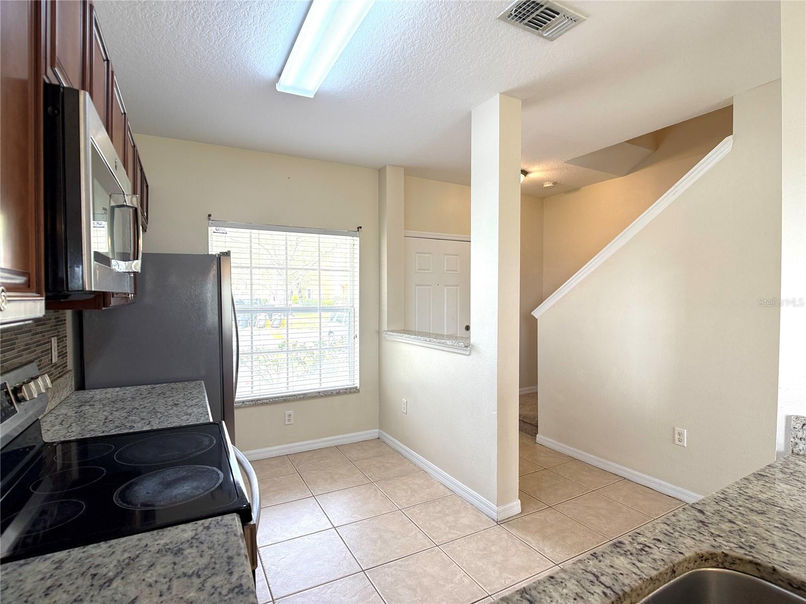 TOWNS LEGACY PARK - Residential Lease