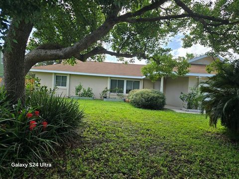 1461 N FELTON STREET DELTONA FL 32725