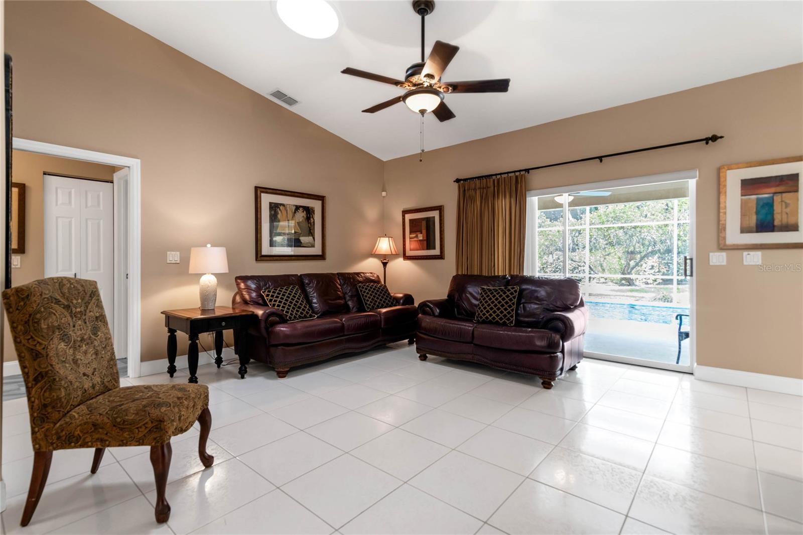 126 OLD SUNBEAM DRIVE