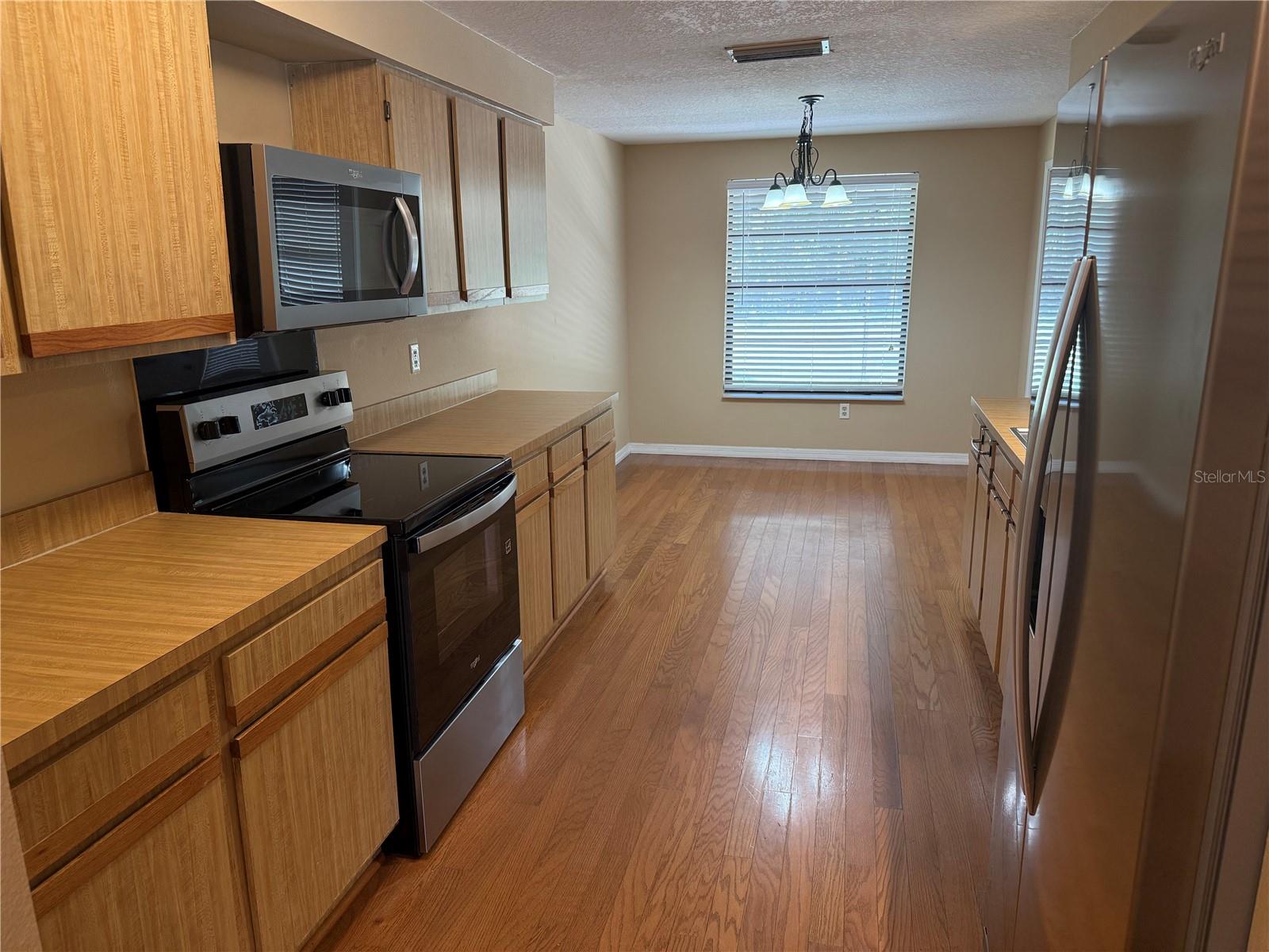 MANORS OF FOREST LAKES THE - Residential Lease