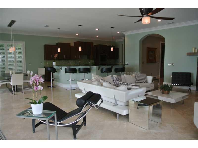 DAVIS ISLANDS - Residential