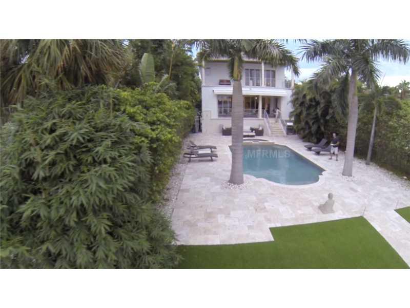 DAVIS ISLANDS - Residential