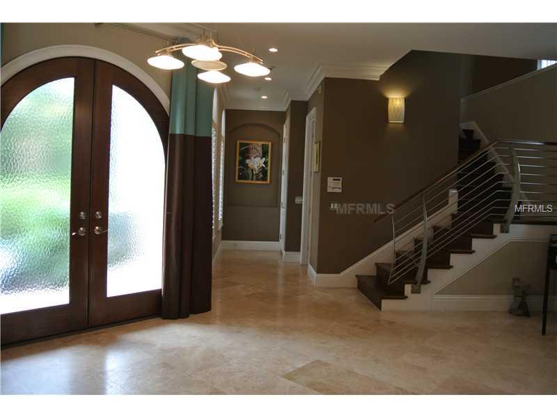 DAVIS ISLANDS - Residential