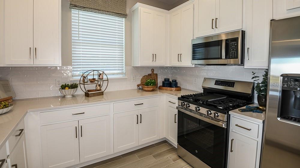 ESPLANADE AT MCKINNON GROVES - Residential