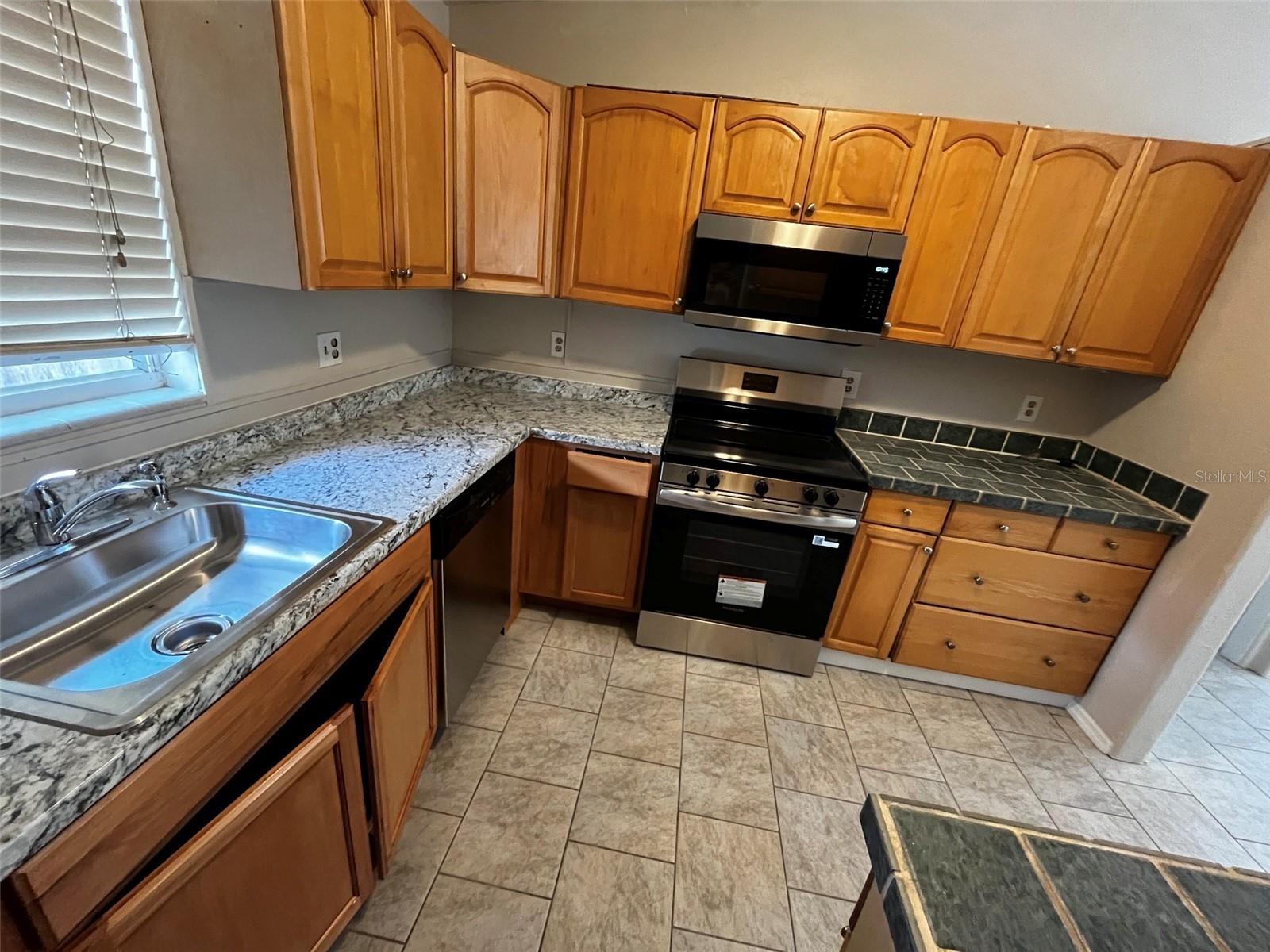3509 NORWOOD COURT