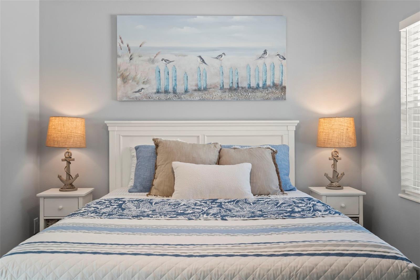 ENGLEWOOD SHORES - Residential Income