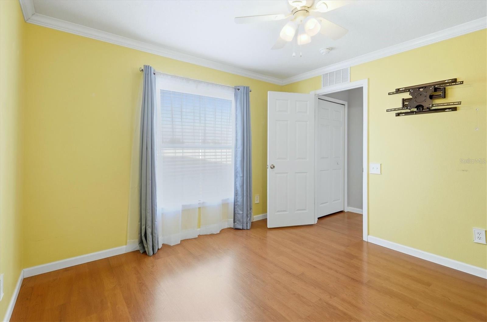 WINDMILL POINTE - Residential