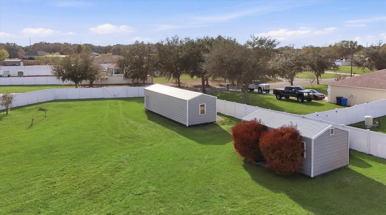 WINDMILL POINTE - Residential