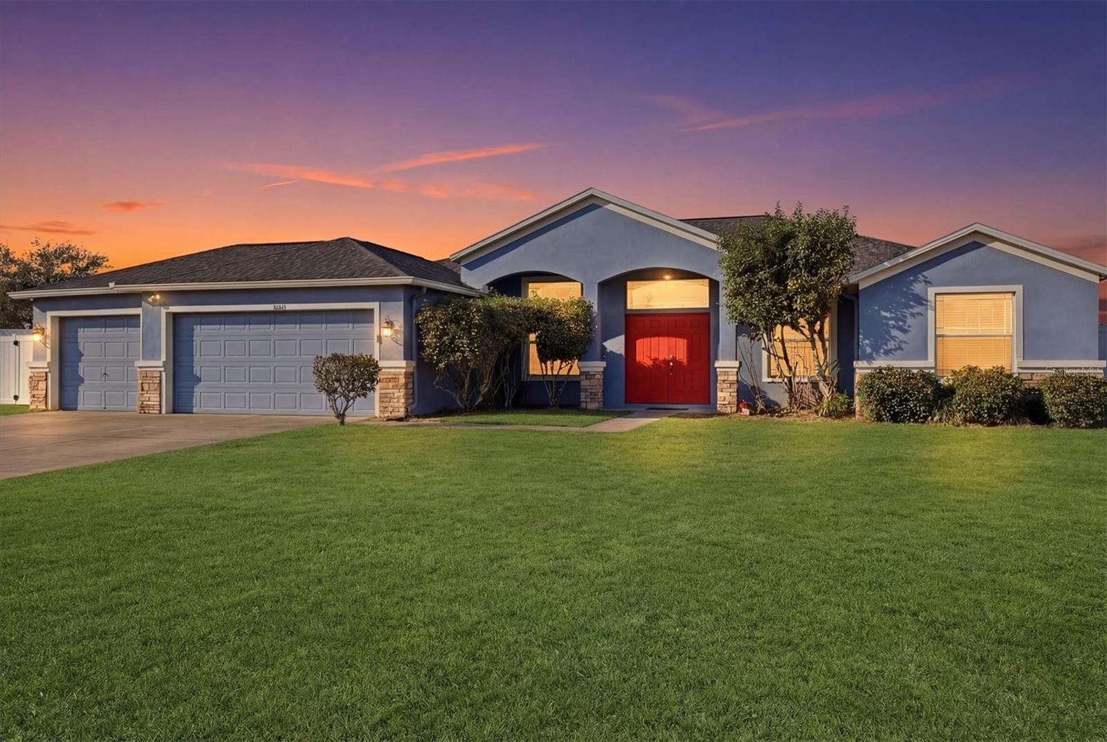 WINDMILL POINTE - Residential