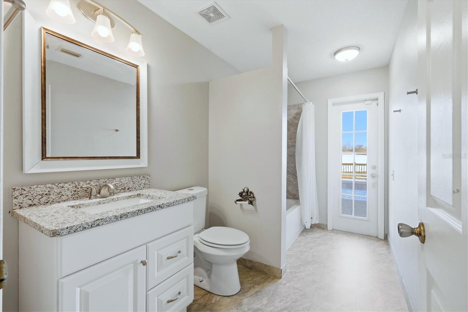 WINDMILL POINTE - Residential