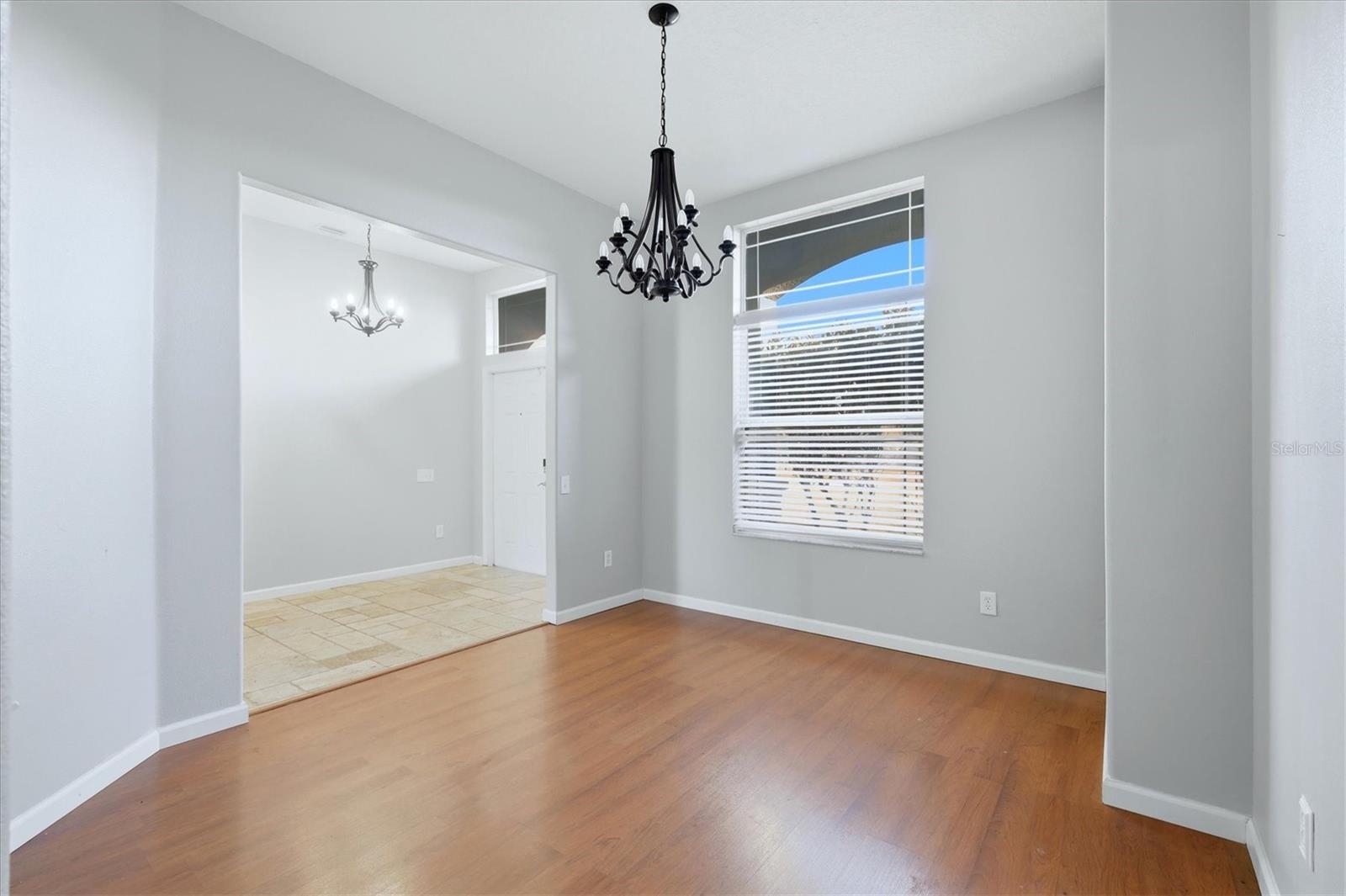 WINDMILL POINTE - Residential