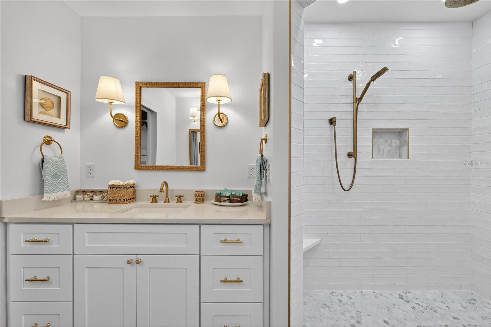 BAYVIEW ADD - Residential Lease