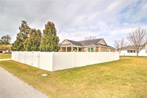 Tiny photo for 1922 SE 29th Street, Ocala, FL 34471 (MLS # OM720505)