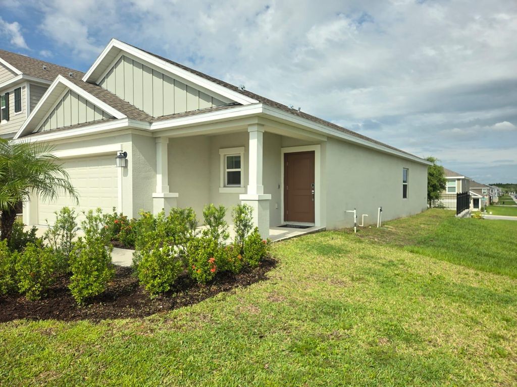 Photo of 2002 Punch Bowl Avenue, Davenport, FL 33837 (MLS # O6375052)