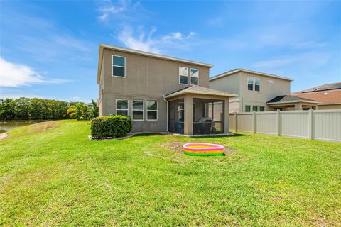 A home in PALMETTO