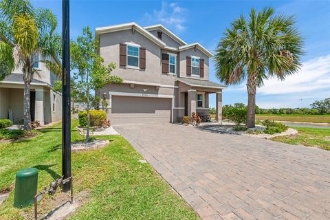 A home in PALMETTO