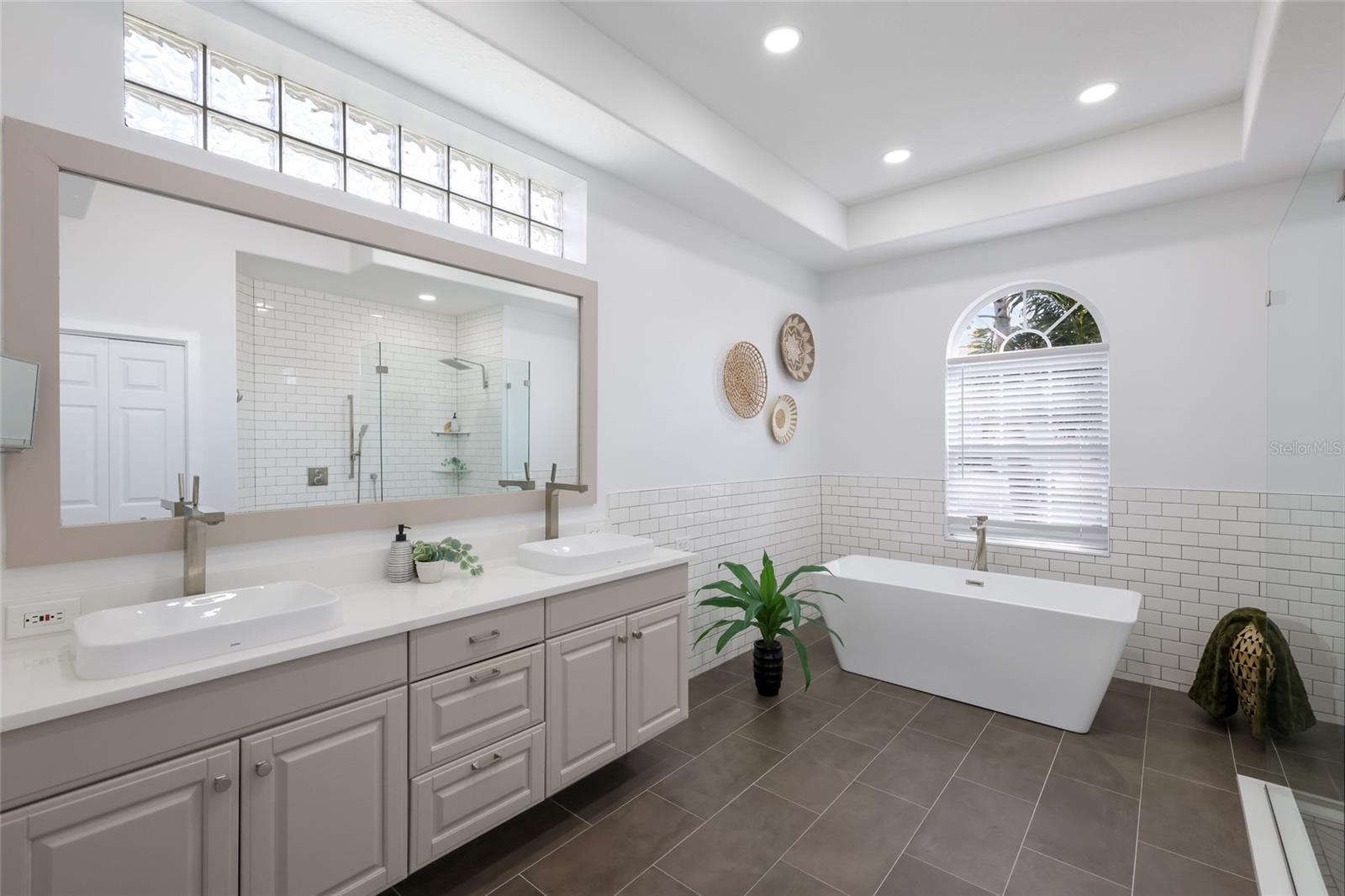 LAKEWOOD RANCH COUNTRY CLUB VILLAGE C 5 - Residential