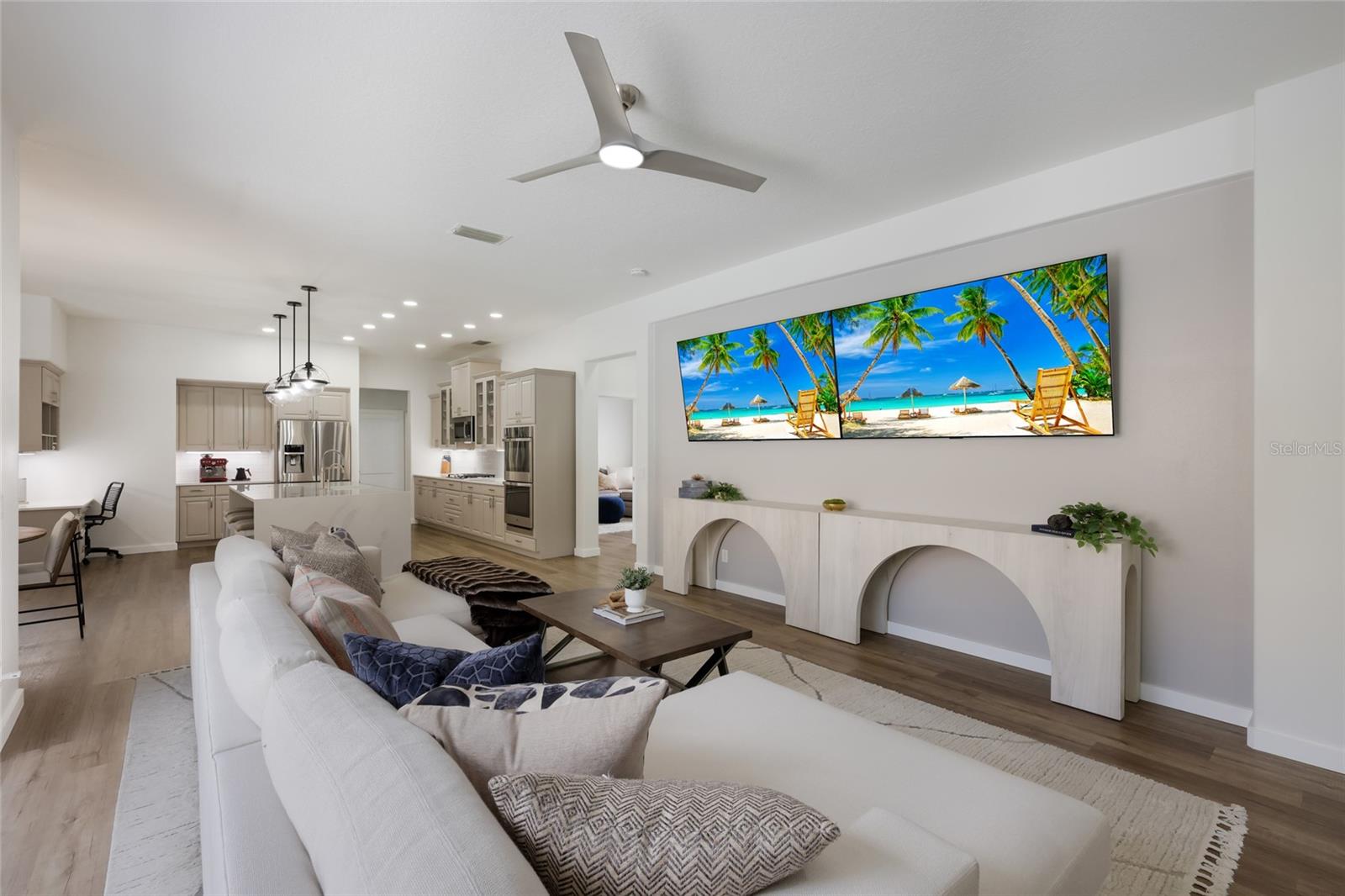 LAKEWOOD RANCH COUNTRY CLUB VILLAGE C 5 - Residential