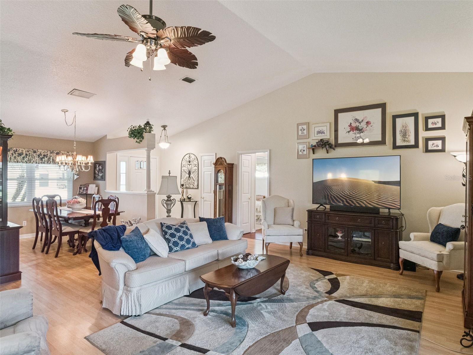 ROYAL HIGHLANDS PHASE 1 - Residential