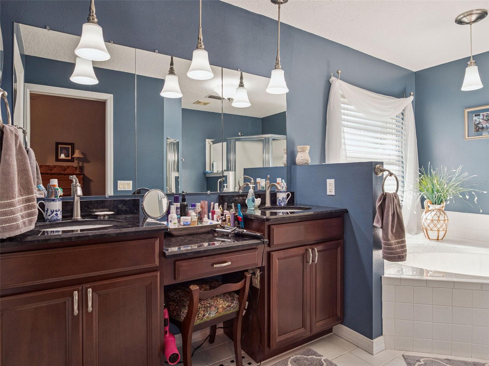 ROYAL HIGHLANDS PHASE 1 - Residential