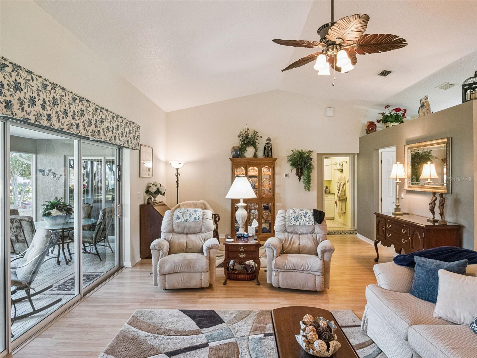 ROYAL HIGHLANDS PHASE 1 - Residential