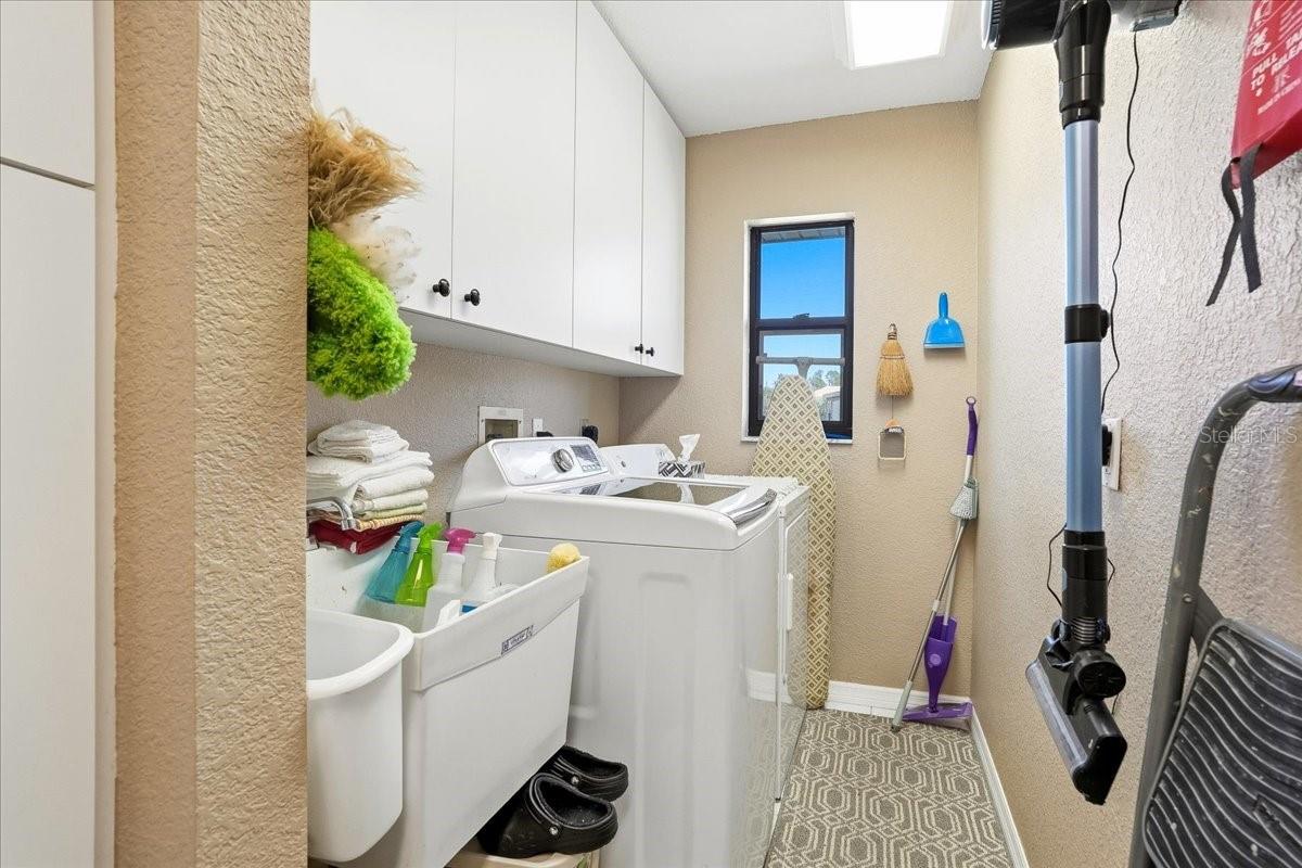 PEACHLAND PLACE - Residential