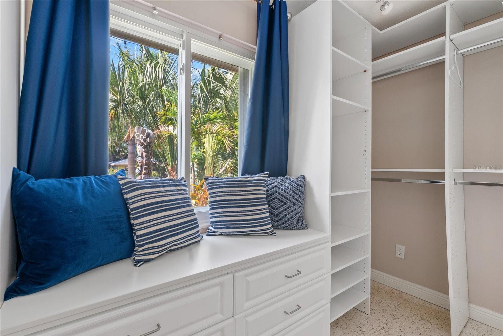 WHITFIELD ESTATES UNIT 1 - Residential