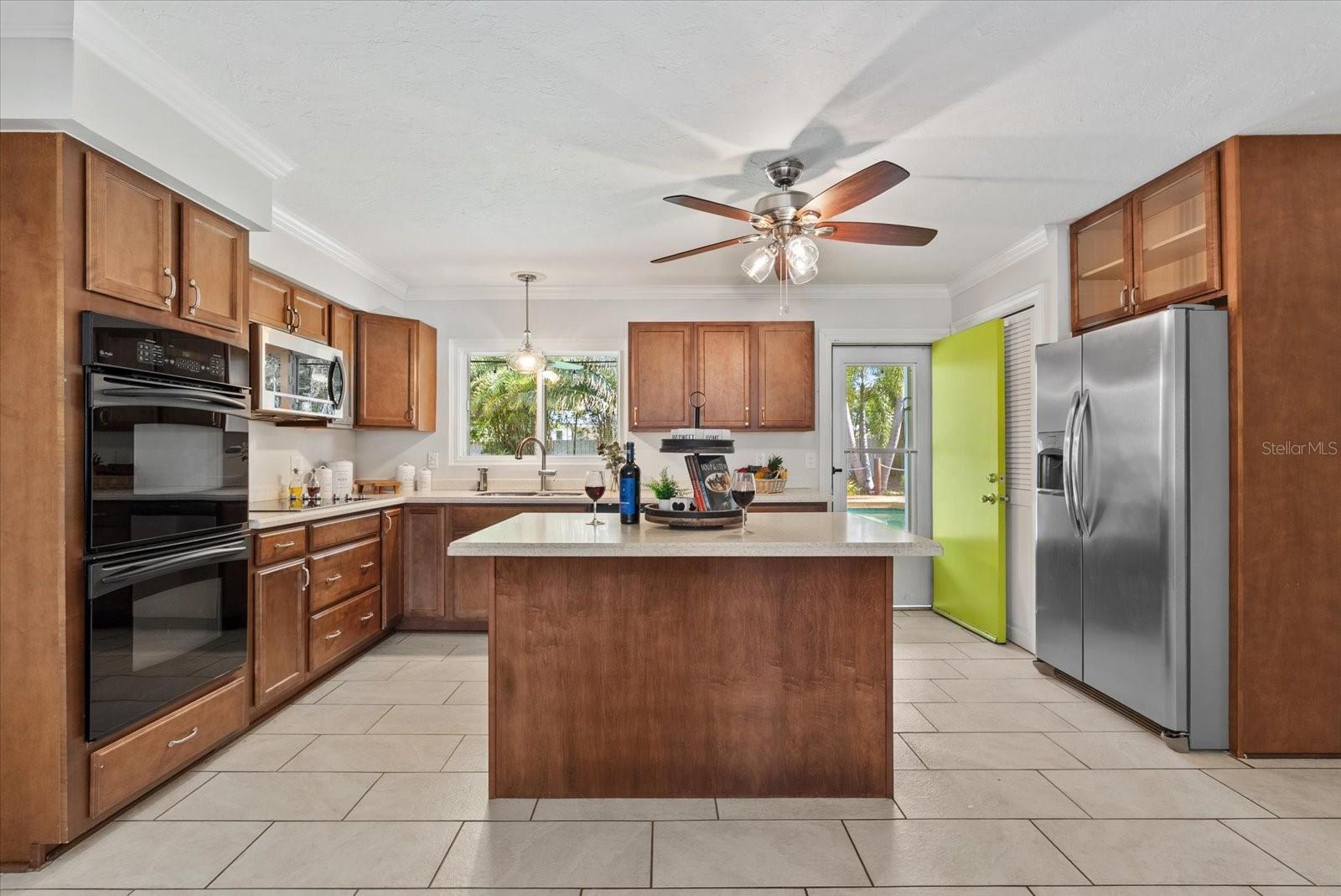 WHITFIELD ESTATES UNIT 1 - Residential
