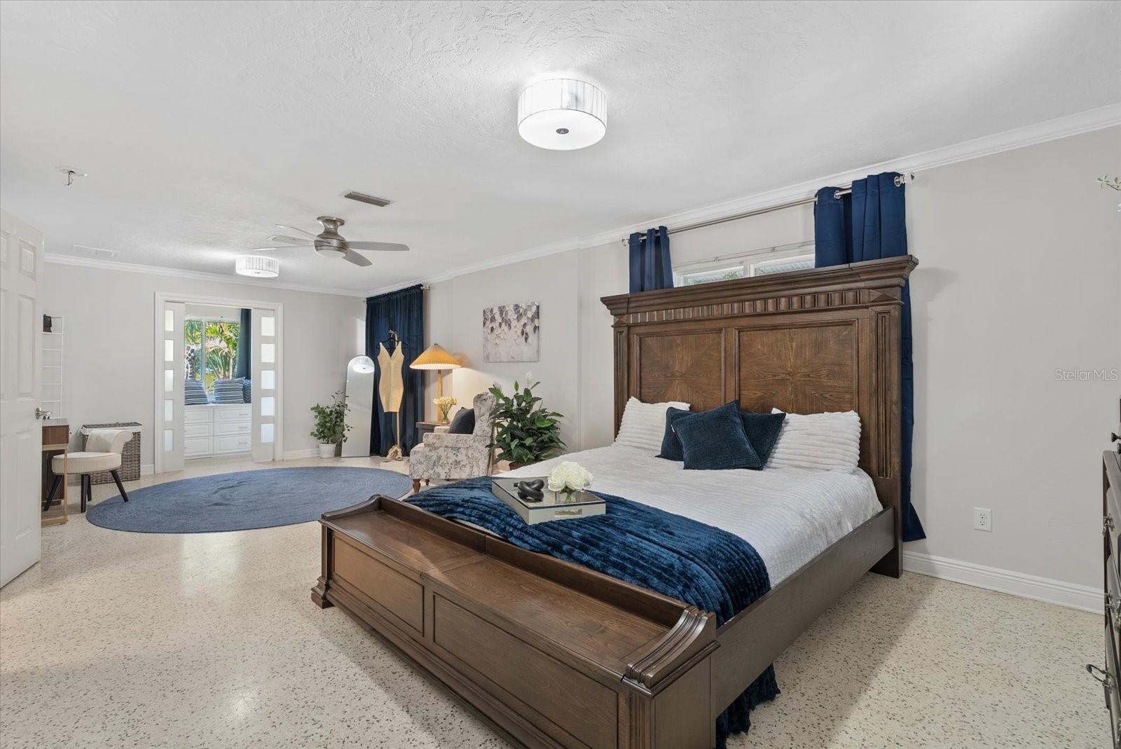WHITFIELD ESTATES UNIT 1 - Residential
