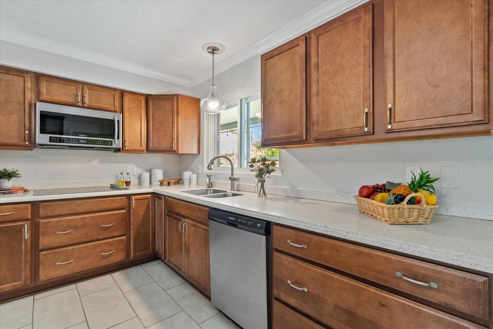 WHITFIELD ESTATES UNIT 1 - Residential