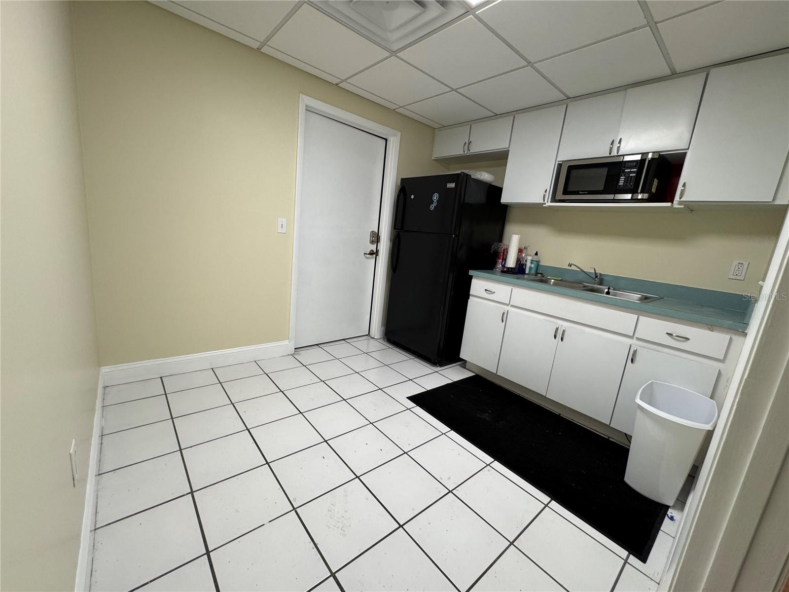 WESTSHORE CLUB I A CONDO - Commercial Sale
