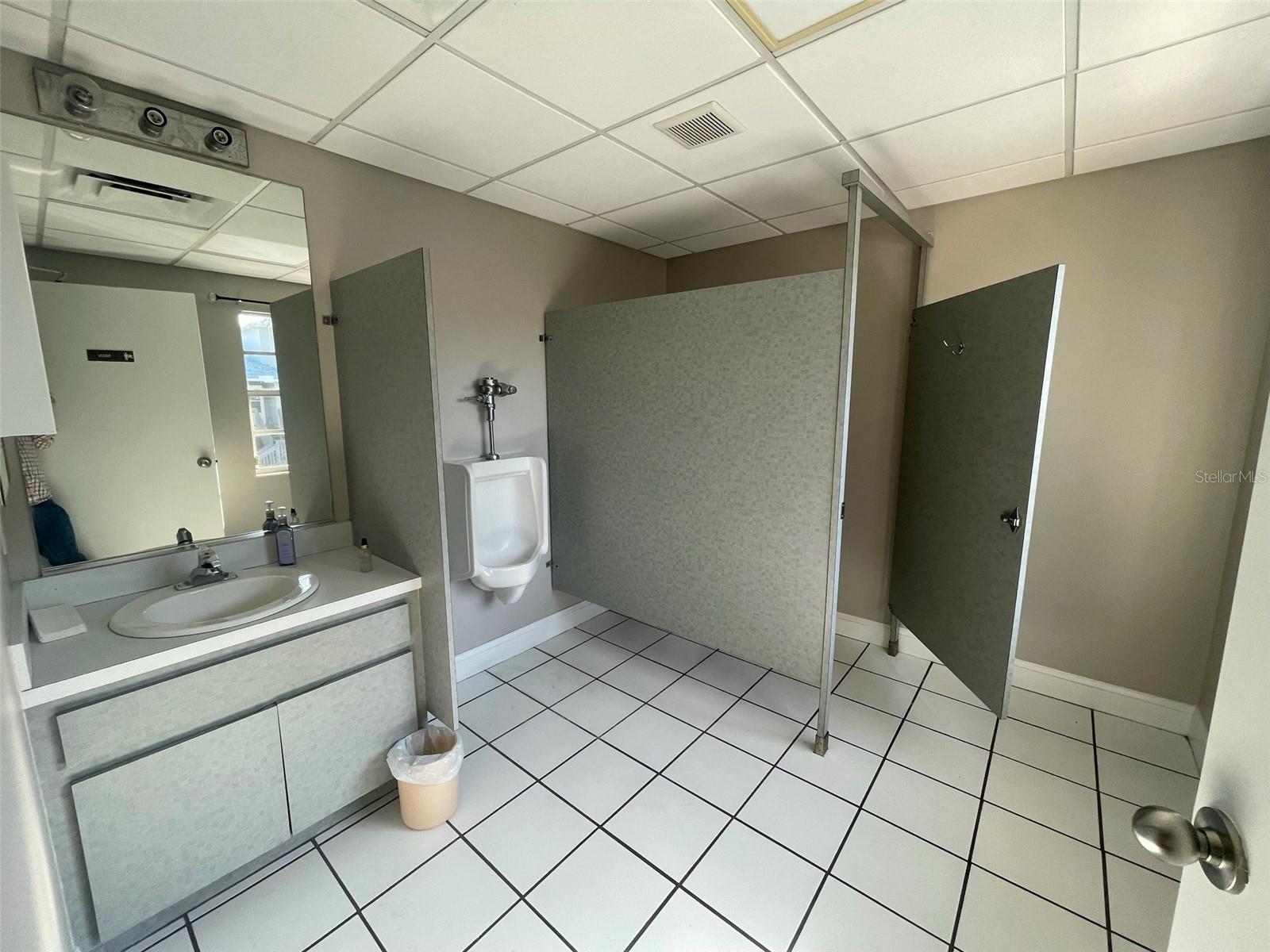 WESTSHORE CLUB I A CONDO - Commercial Sale