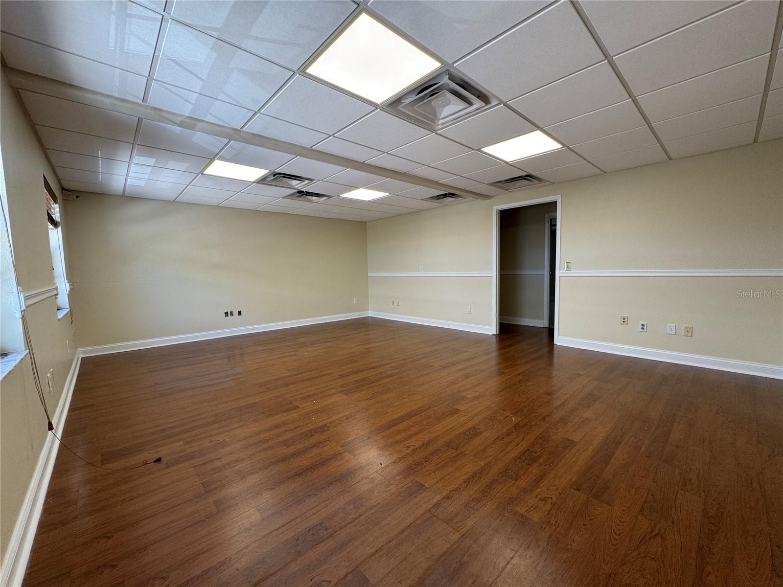 4828 W GANDY BOULEVARD B27