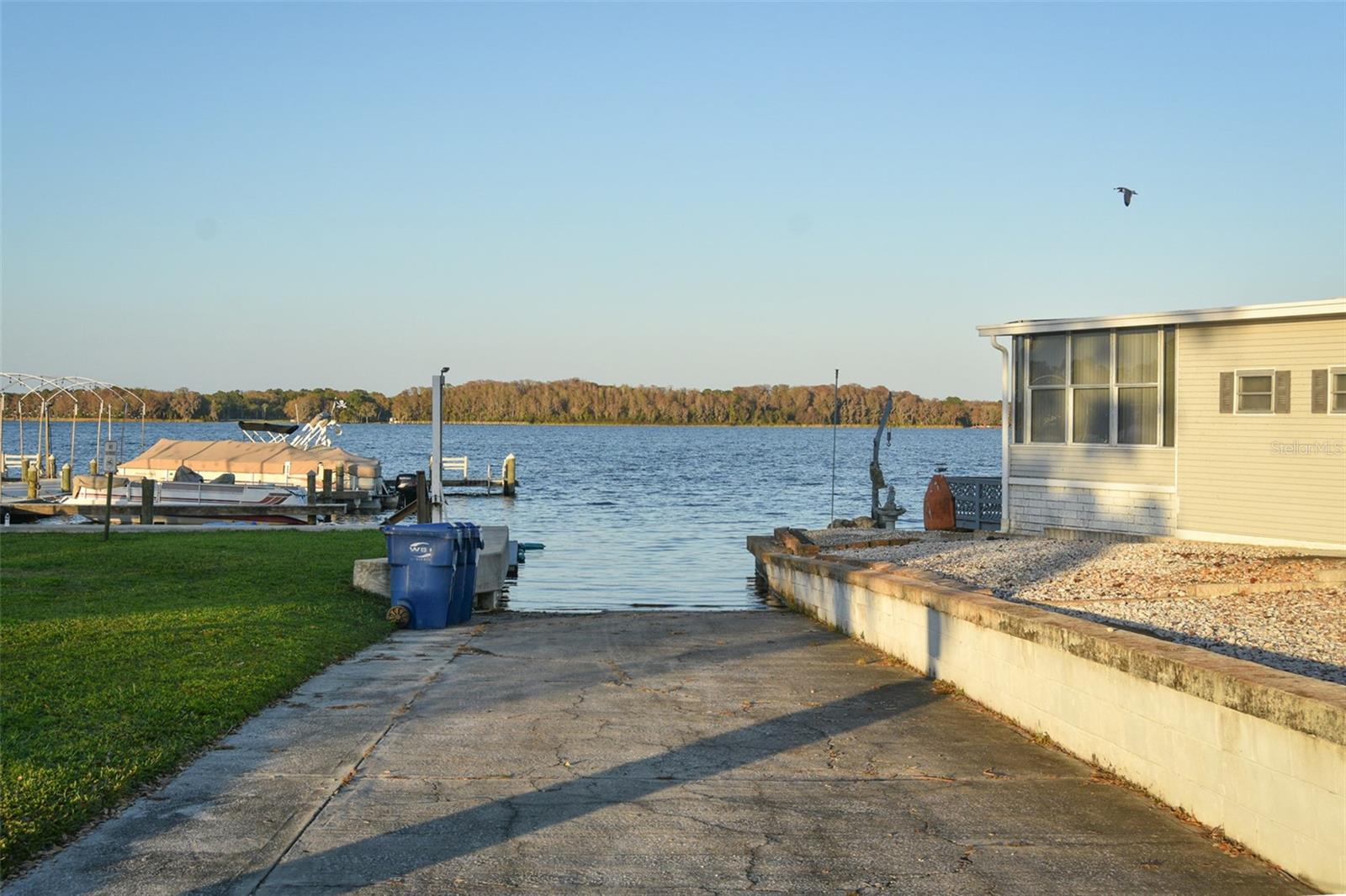 LAKE TARPON MOBILE HOME VILLAGE - Residential