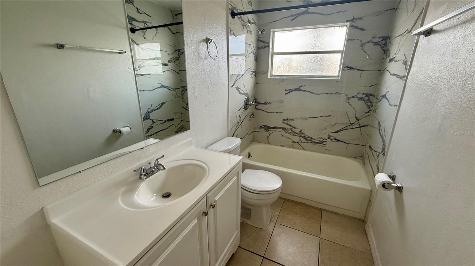 PALM GARDENS CONDO - Residential Lease