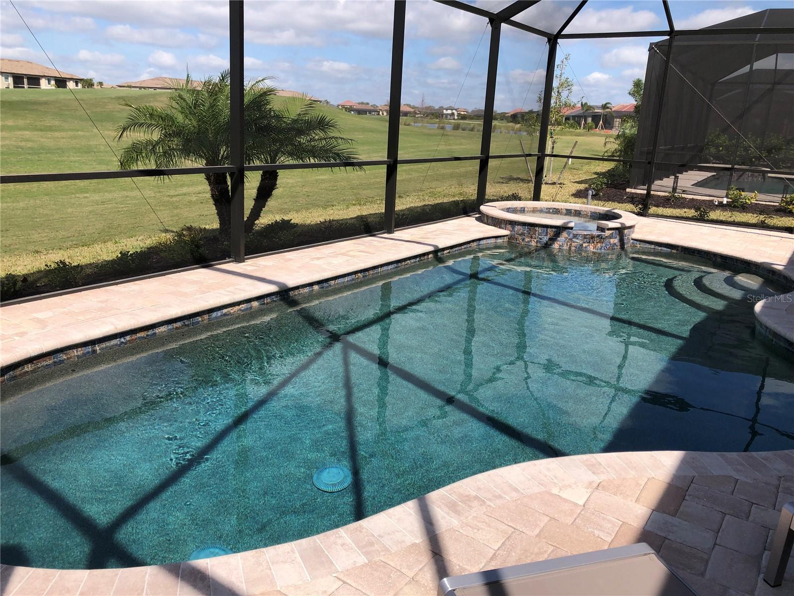 LAKEWOOD NATIONAL GOLF CULB PH II - Residential Lease