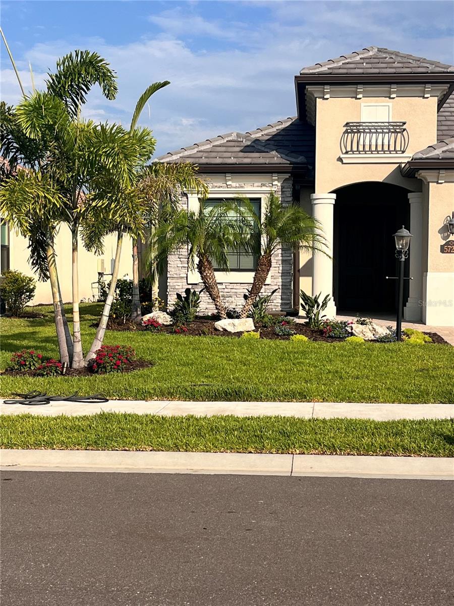 LAKEWOOD NATIONAL GOLF CULB PH II - Residential Lease
