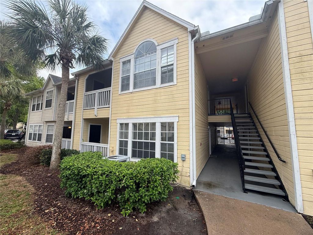 Photo of 1025 S Hiawassee Road #2216, Orlando, FL 32835 (MLS # S5147145)