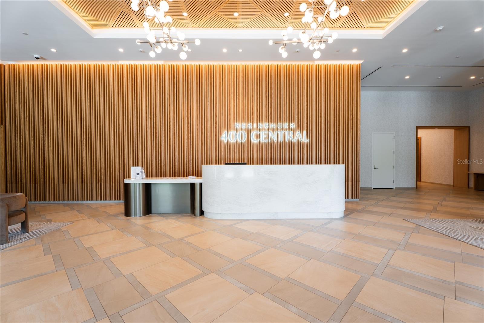 400 CENTRAL - Residential